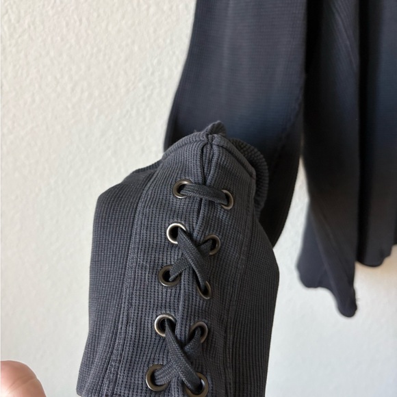 Free People We the Free Lapis Cuff Waffle Knit Top in Black-XL - Picture 7 of 10